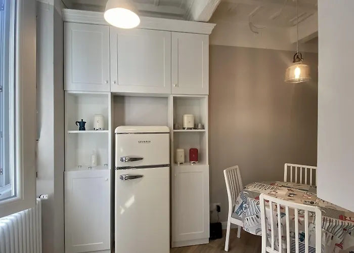 Apartament Pilastri 59 *